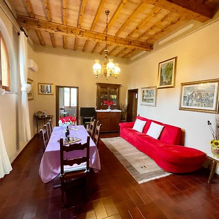 La Torre Di Caprera Lägenhet Siena Exteriör bild