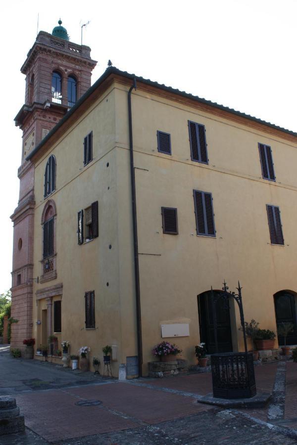 La Torre Di Caprera Lägenhet Siena Exteriör bild