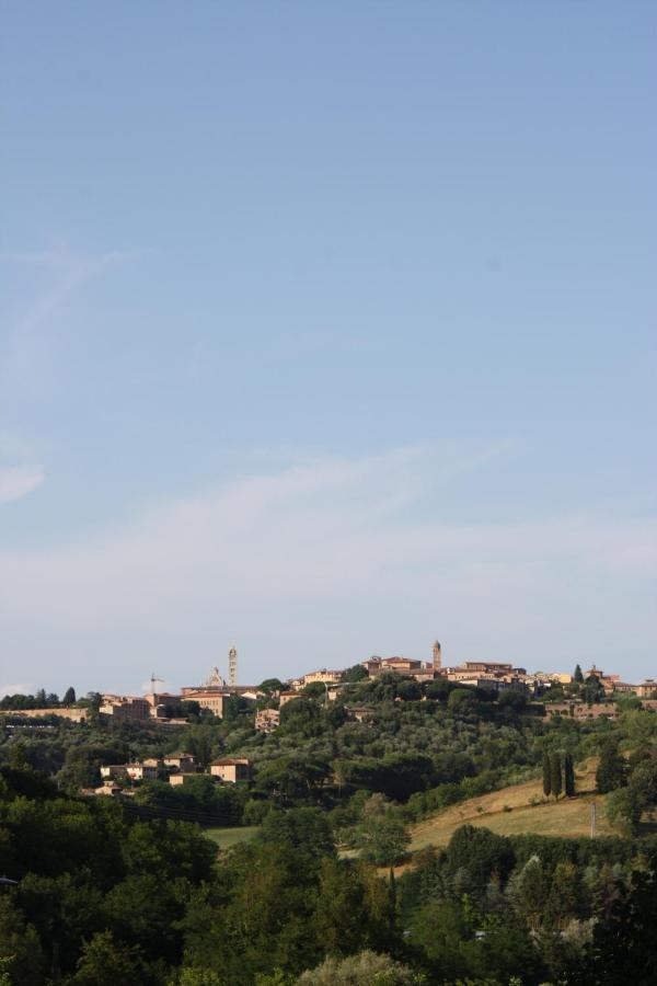 La Torre Di Caprera Lägenhet Siena Exteriör bild