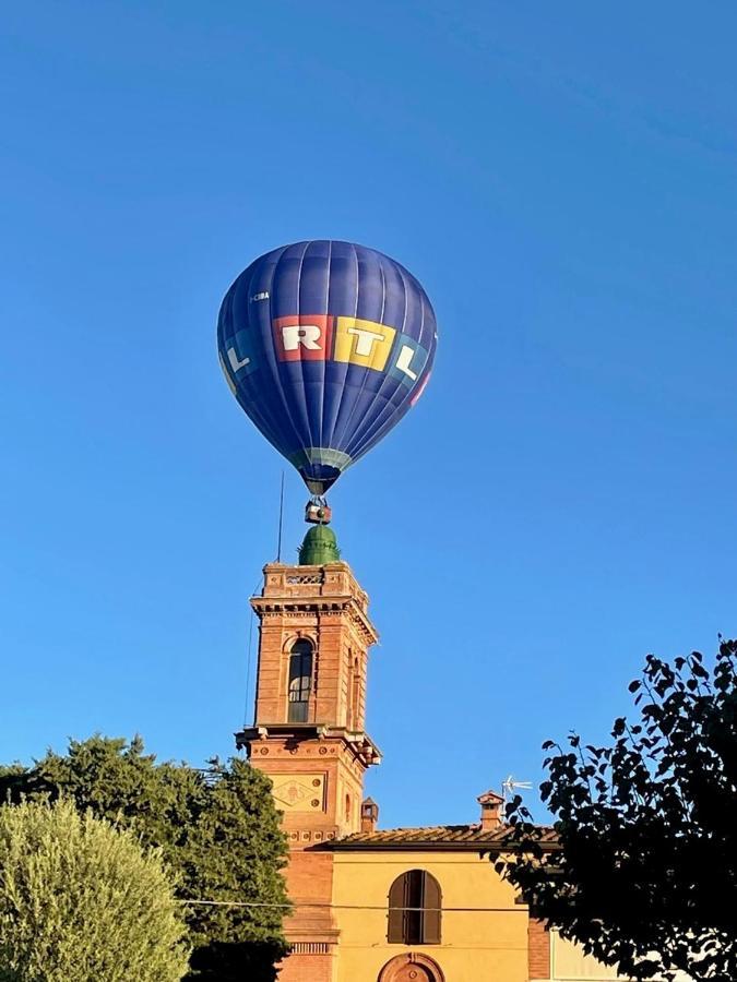 La Torre Di Caprera Lägenhet Siena Exteriör bild