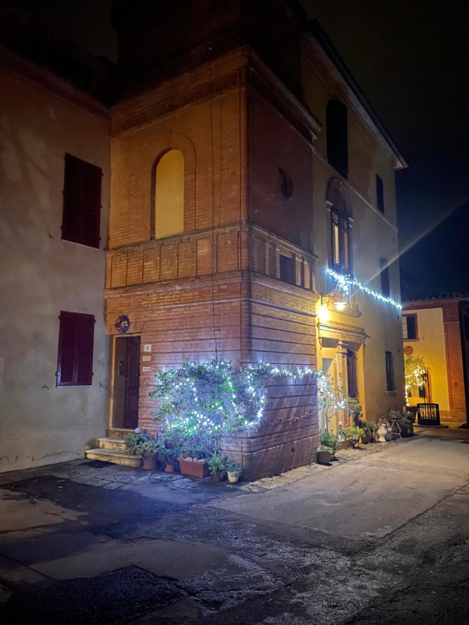 La Torre Di Caprera Lägenhet Siena Exteriör bild